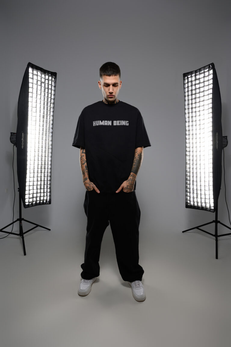 Human Being oversized tee