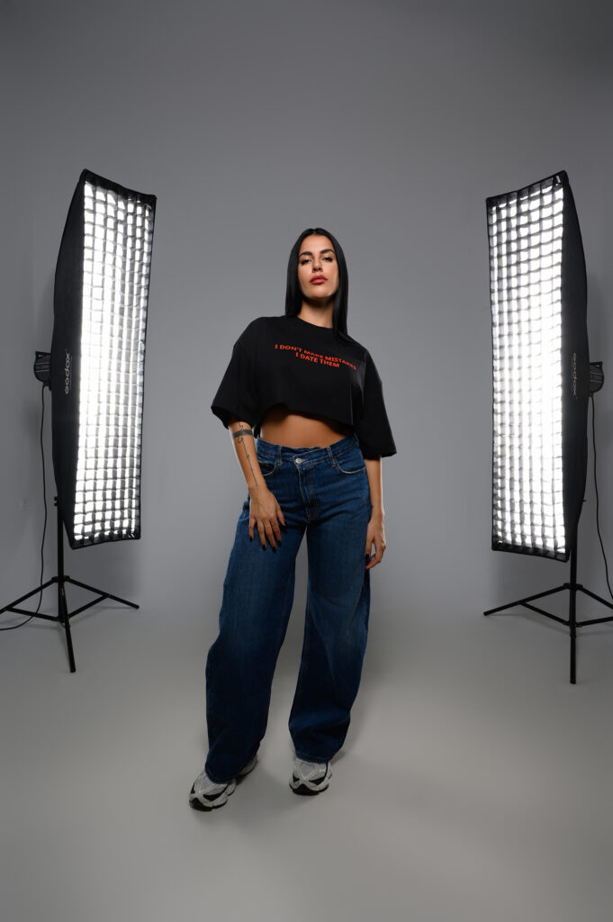 I dont make mistakes i date them crop top