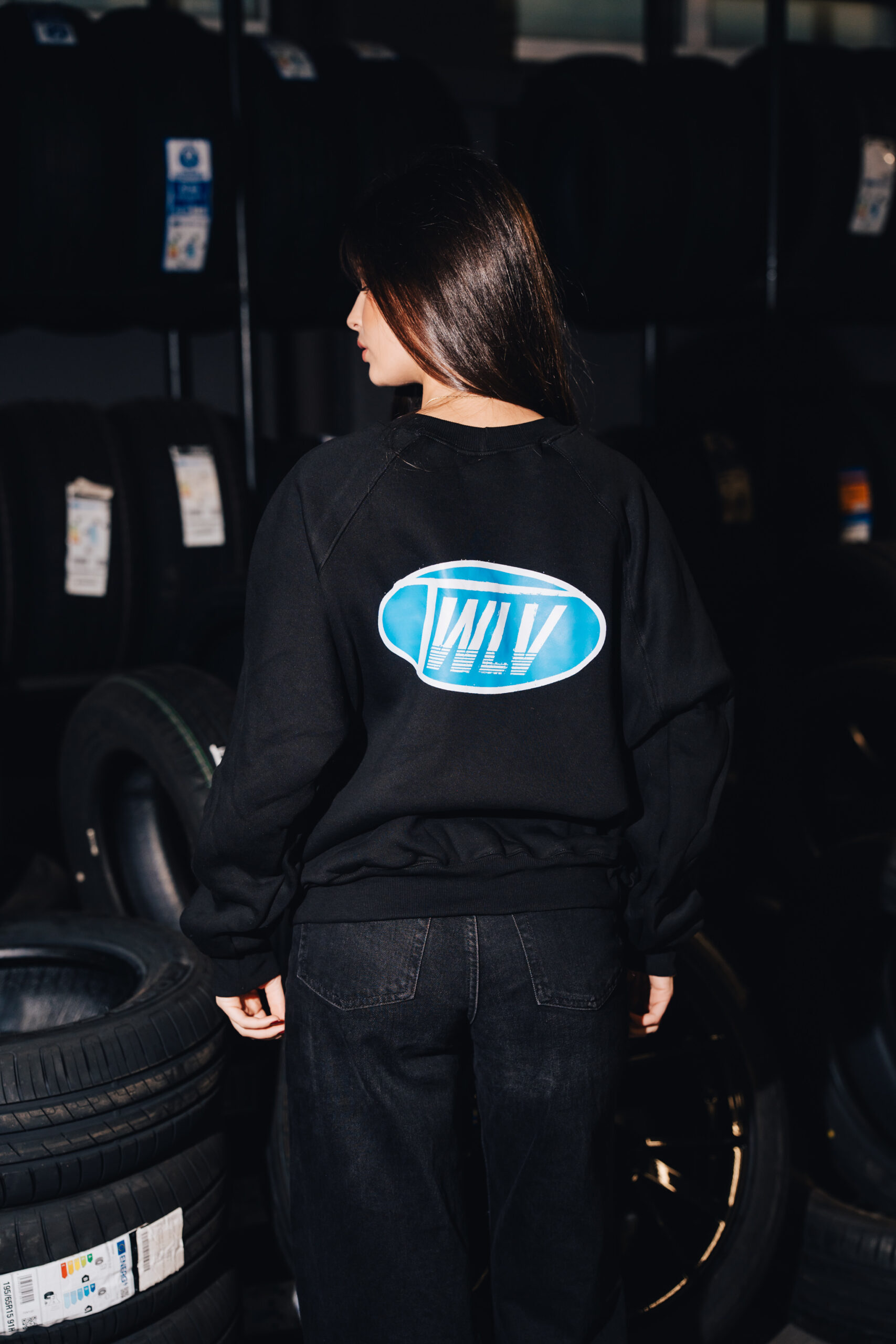 Limited Edition Crewneck Oversized Sweatshirt (w) - Image 3