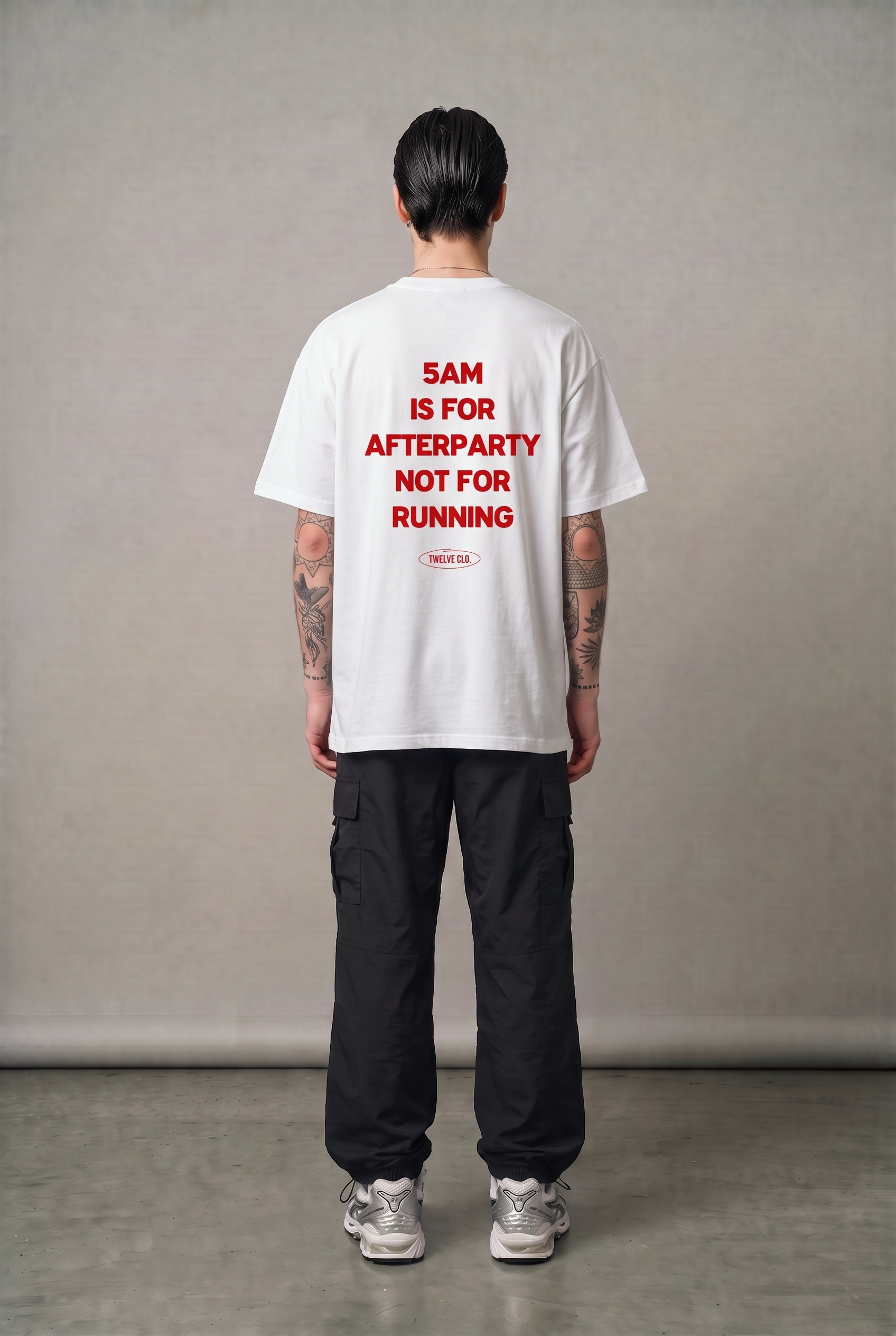 5 AM IS FOR AFTERPARTY NOT FOR RUNNING oversized tee (m) - Image 1