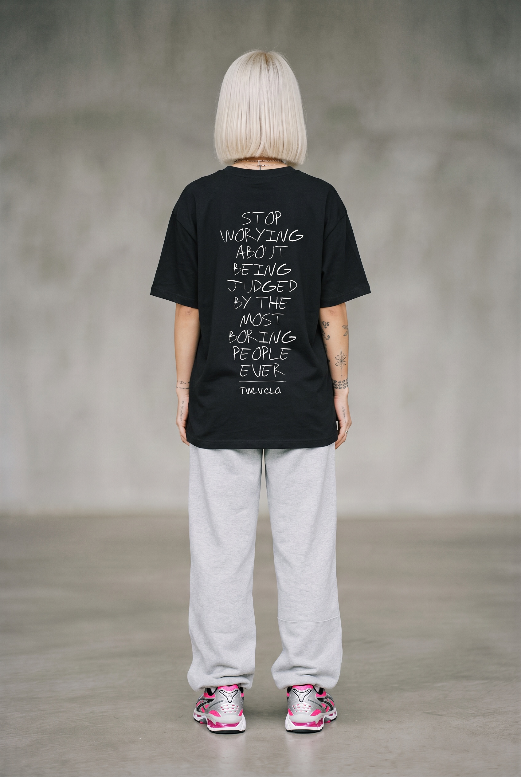 Boring people will always judge oversized tee (w) - Image 1