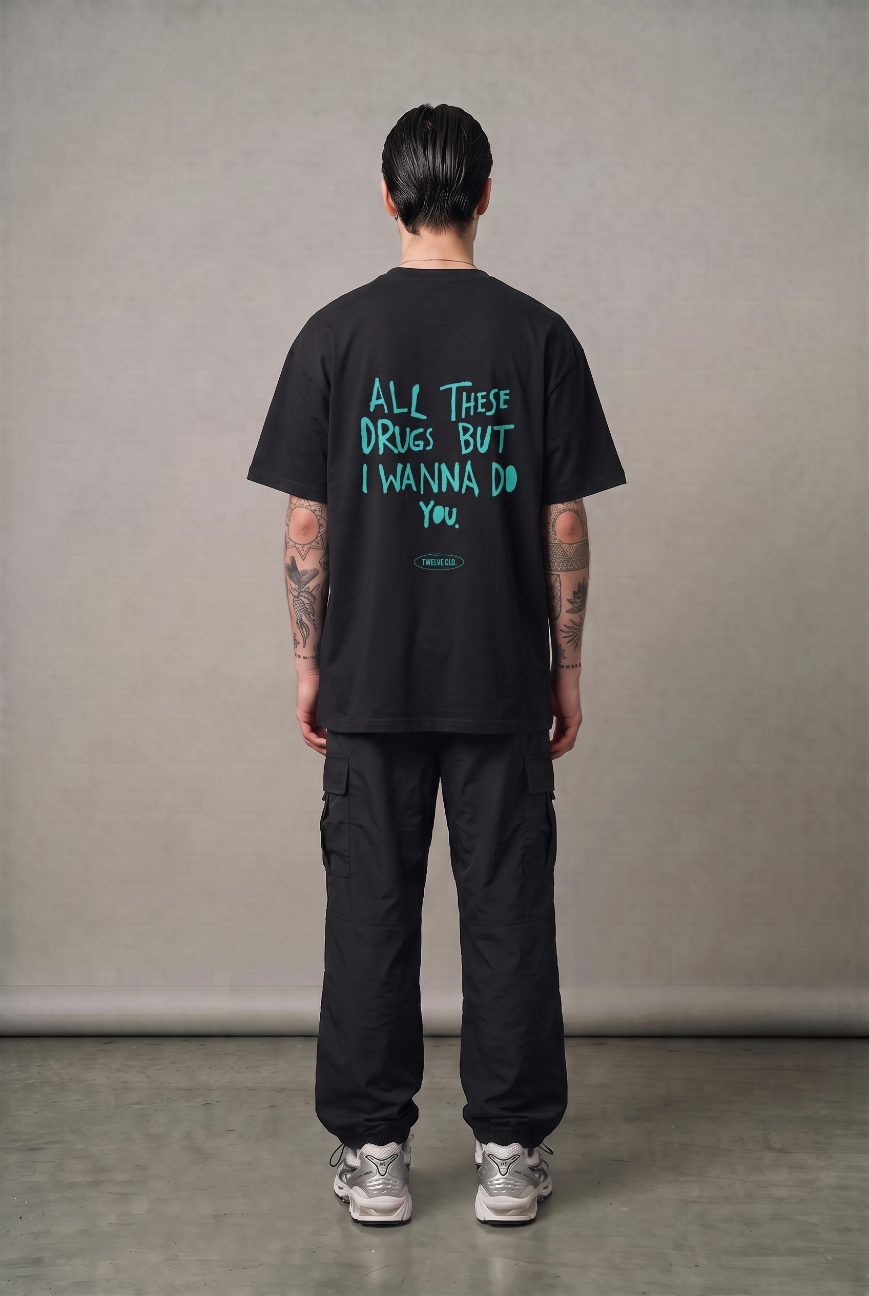 All these drugs but i wanna do you  oversized tee (m) - Image 2