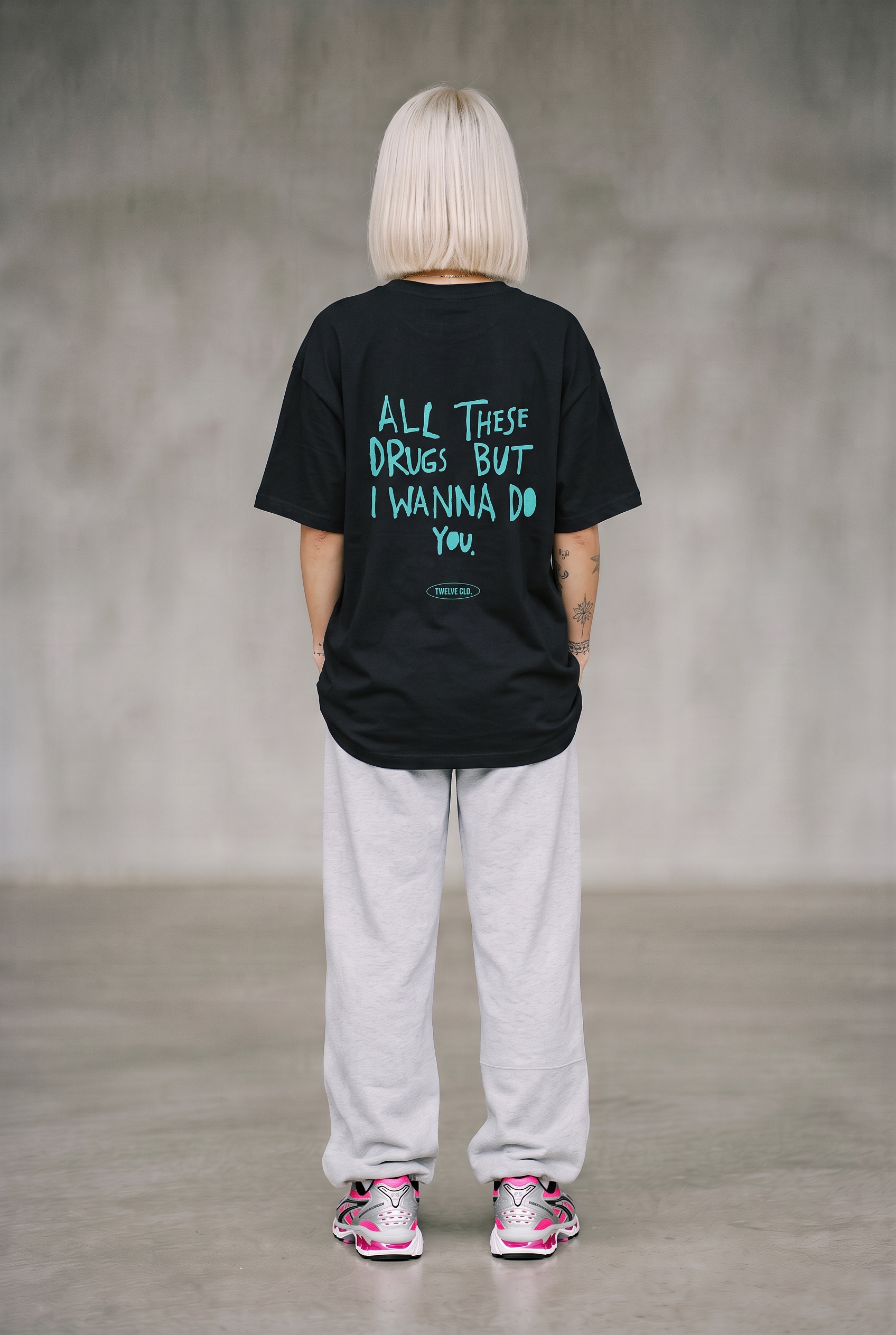 All these drugns and i wanna do you  oversized tee (w) - Image 2